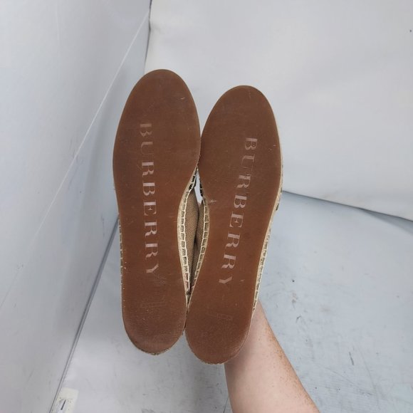 Burberry Hodgeson Check Brown Espadrille Flats - Picture 2 of 10